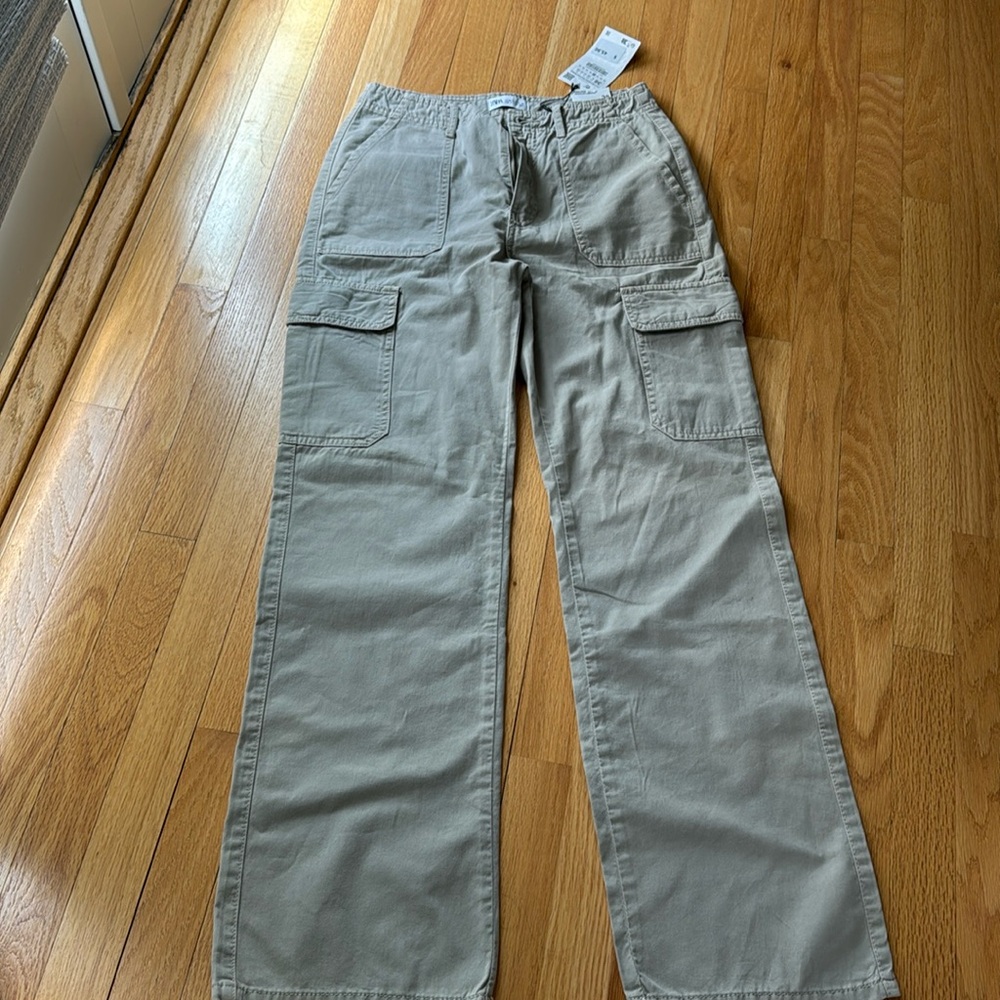 NWT Zara Cargo Pants